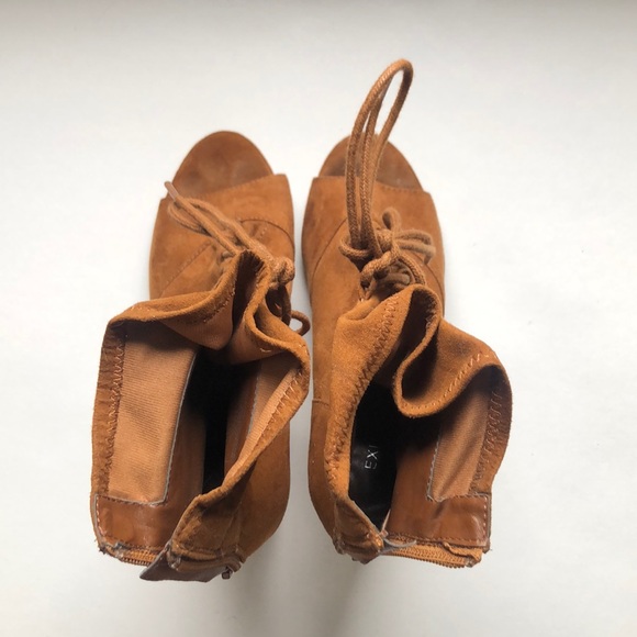 Express Lace-Up Slouchy Peep Toe Bootie Faux Suede - Picture 3 of 7